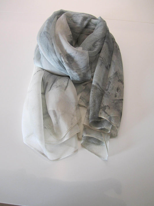 Spirits of the night scarf - MYSTERY